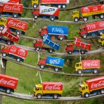 Camions et voitures miniatures en canettes recyclées, artisanat d'Antsirabe
